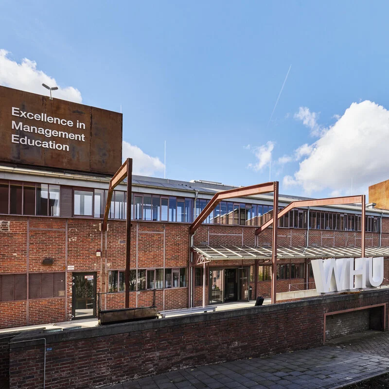 csm_DUS_Bogenhalle_Copyright_by_Berlin_Cramer_891a4eb407